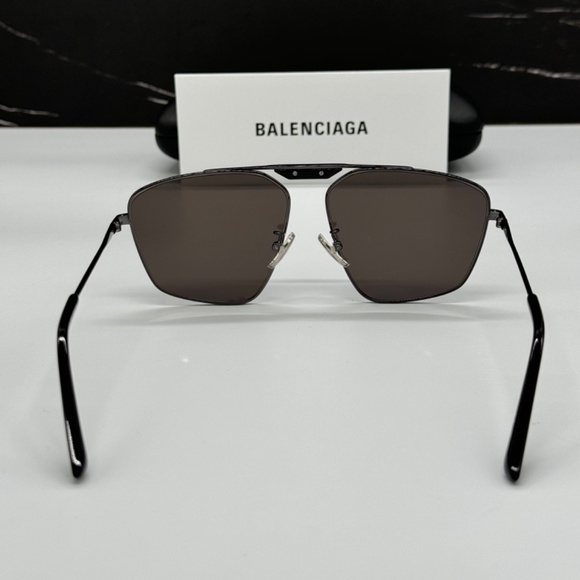 NEW BB0246SA 001 BALENCIAGA BLACK METAL UNISEX BALENCIAGA SUNGLASSES - Picture 8 of 12